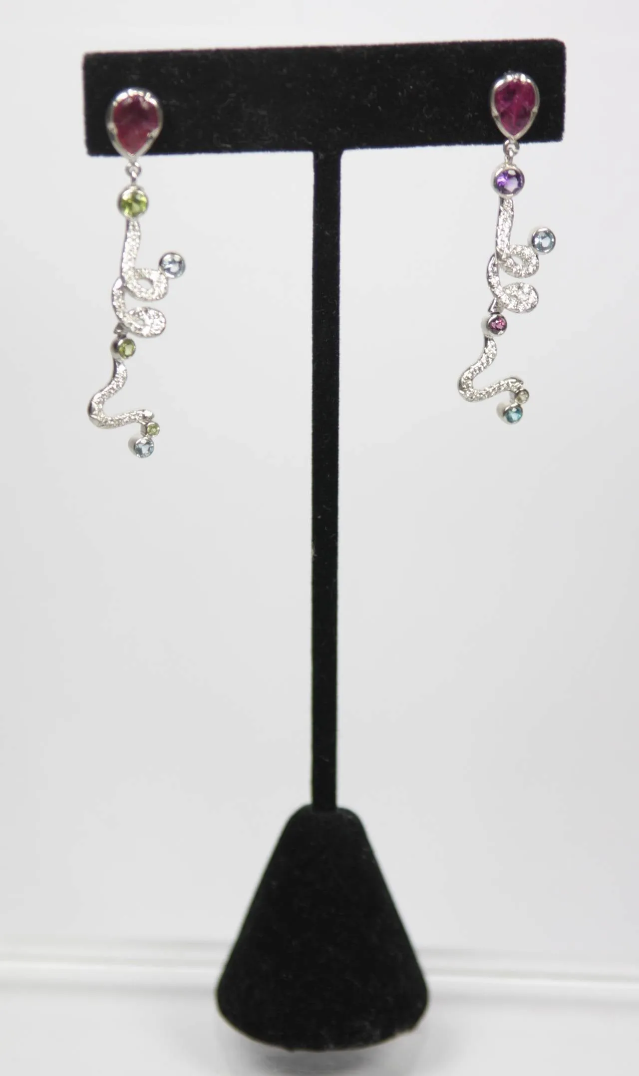 DIAMOND Gold Dangle Earrings 18 Karat Gold with Multi Ruby Gemstone