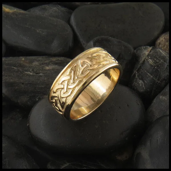 Lorn Knot Ring in Gold