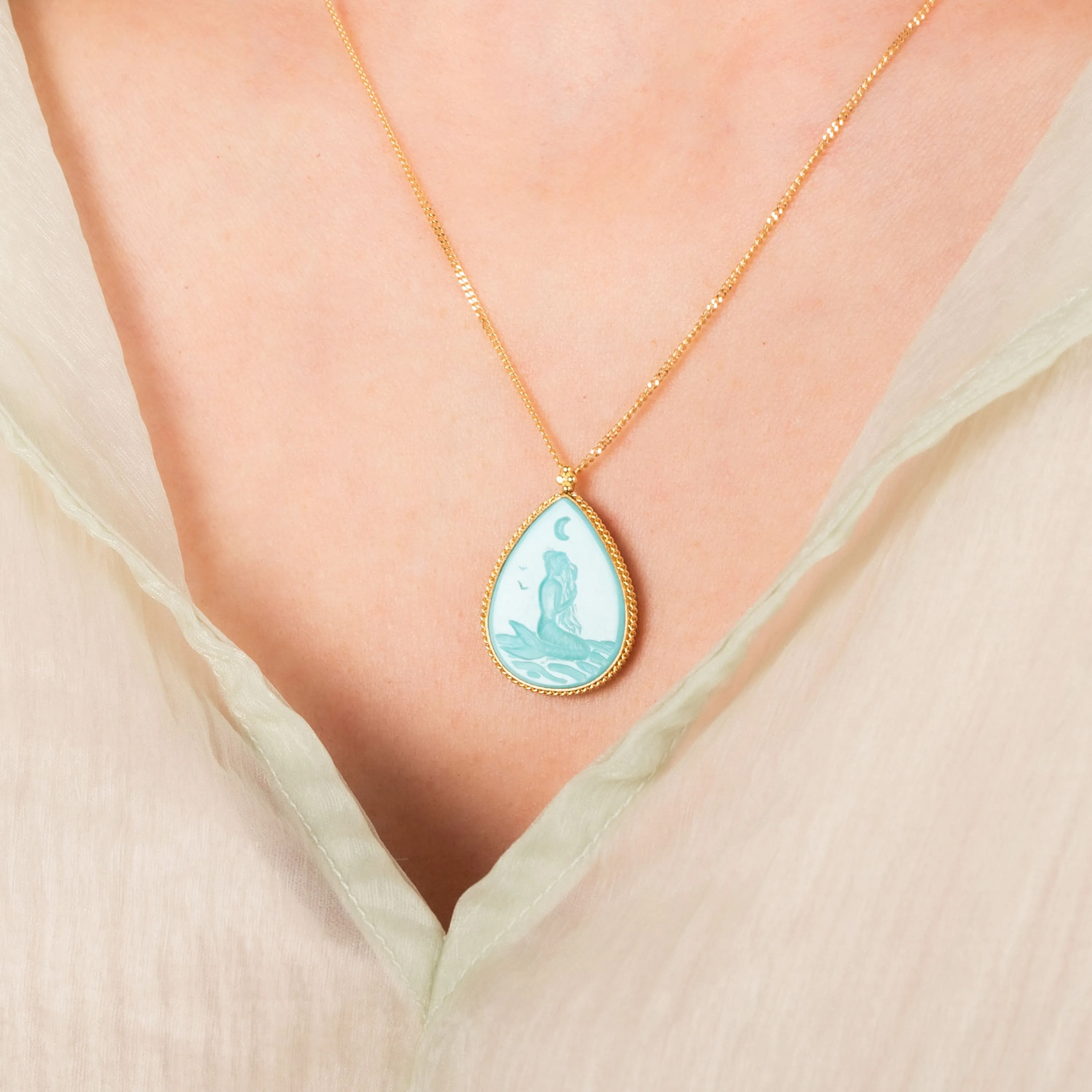 Medium Turquoise 18k One-of-a-Kind Necklace