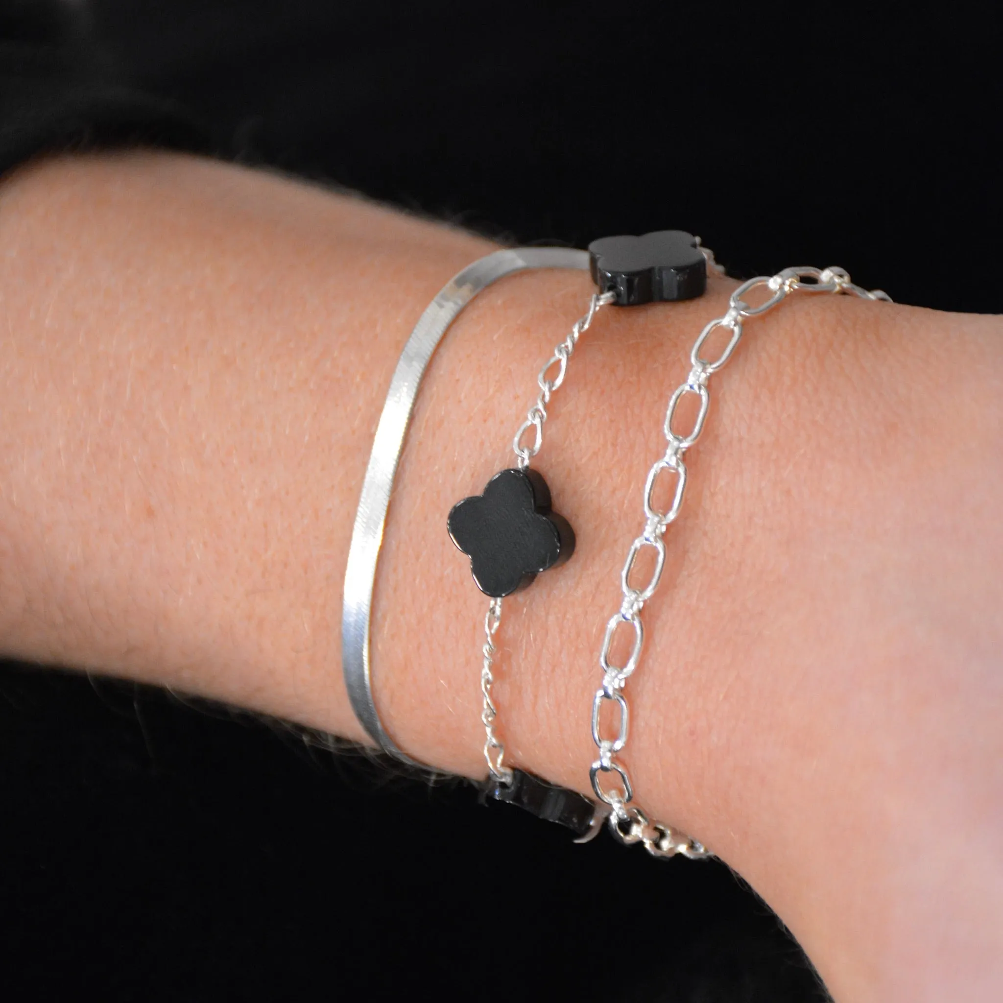 Payton Triple Clover Bracelet - Onyx