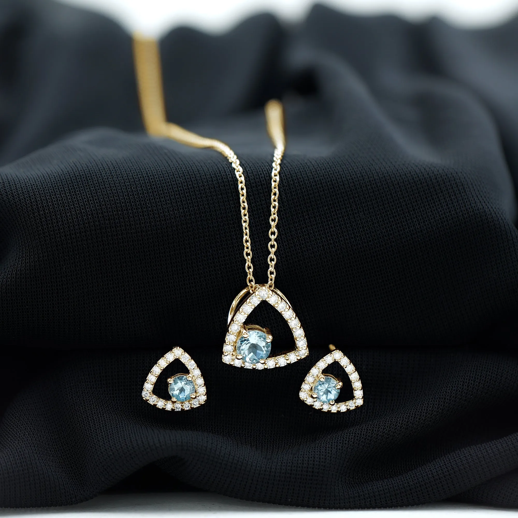 Simple Aquamarine and Moissanite Triangle Jewelry Set