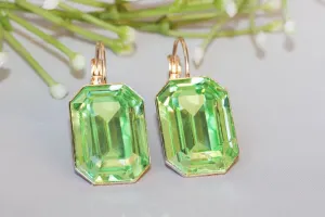 SIMPLE GREEN EARRINGS