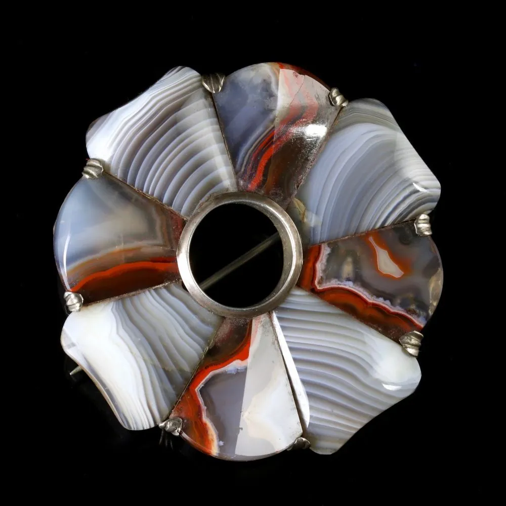 Victorian Scottish Agate Brooch Circa 1860