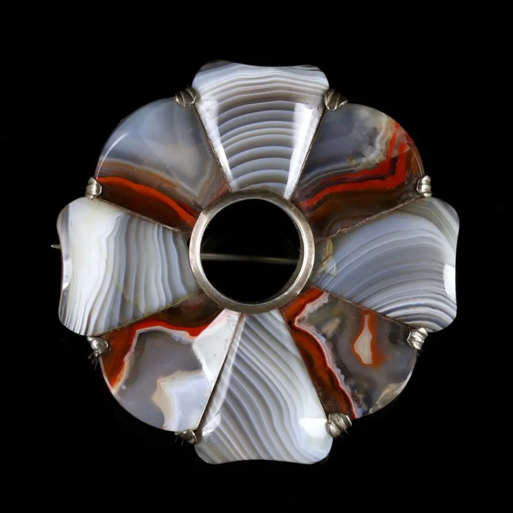 Victorian Scottish Agate Brooch Circa 1860