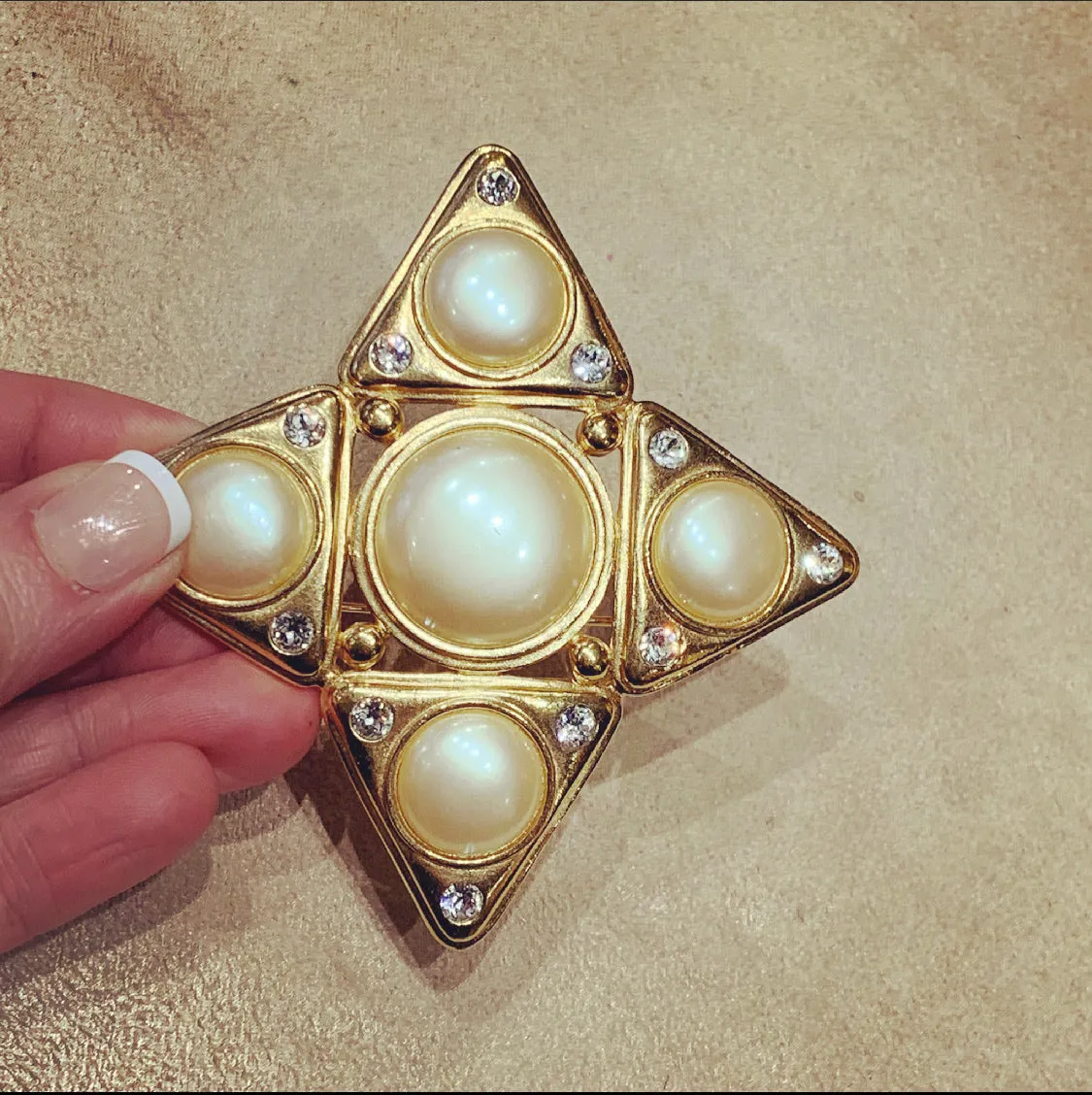 Yves Saint Laurent Pearl Statement brooch